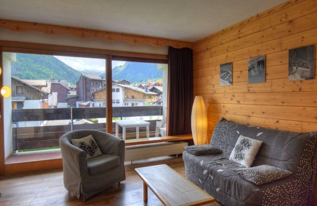 Studio agréable, centre de Morzine, garage, Wifi