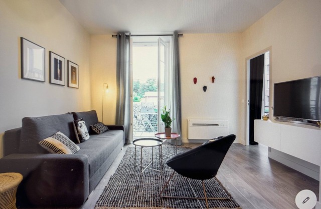 NICE T2 neuf 40m2 balcon CLIM vieille ville GARIBALDI