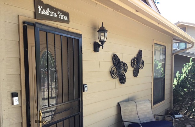 Nice three bedroom house with a private bathroom for each, cool Northern Arizona