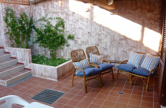 Bel appartement de deux pièces à CORAL COAST à quelques mètres de la mer