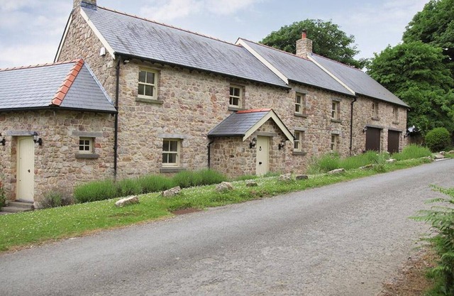 Nicholaston Cottage - Quatre Chambres Maison, Couchages 8