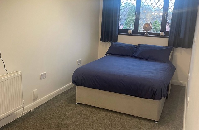 Nightly weekly monthly stays in this luxury holiday home