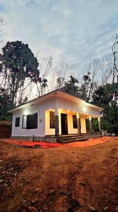 Nilavu Homestay Mamalakandam
