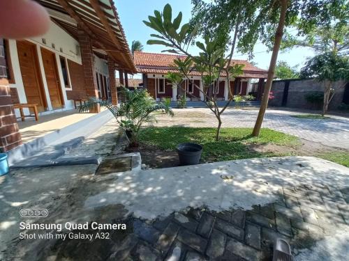 Niti Guest House