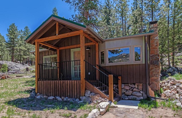 Niwot Cabin - Stay in Rocky Mountain National Park - Estes Park - NEW LISTING - 22-ZONE3298 cabin