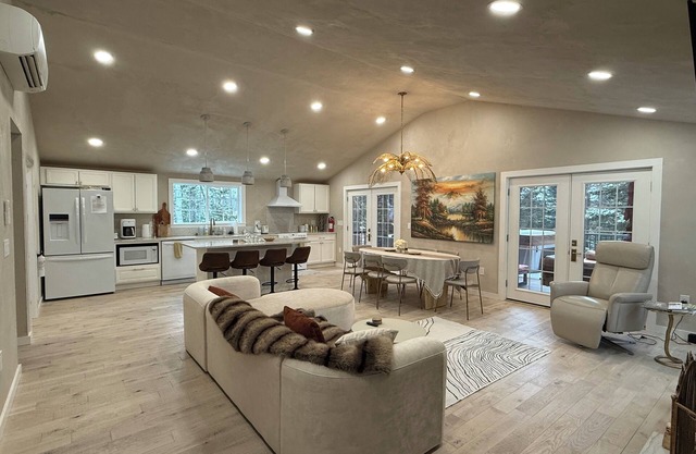Luxury Vacation Home 3bd2ba MDI, wheelchair accessible - Bass Harbor Lighthouse