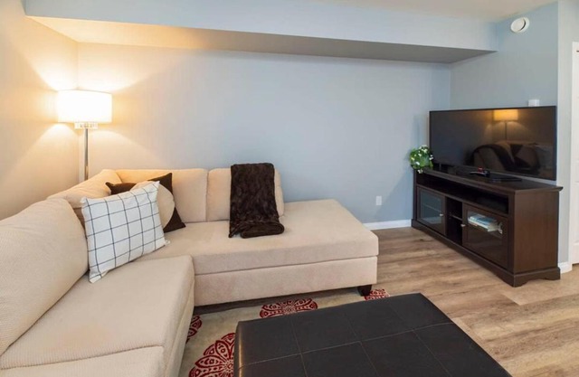 NN - The Mack - Crestview 1-bed 1-bath