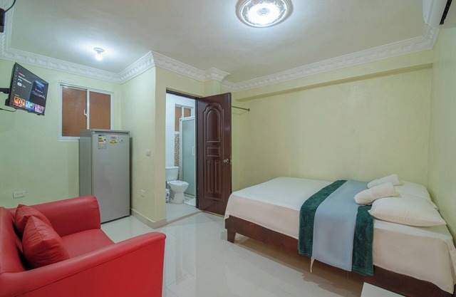 Chambre Simple trente dollars-Los Corales près de l'aéroport Santo Domingo Este