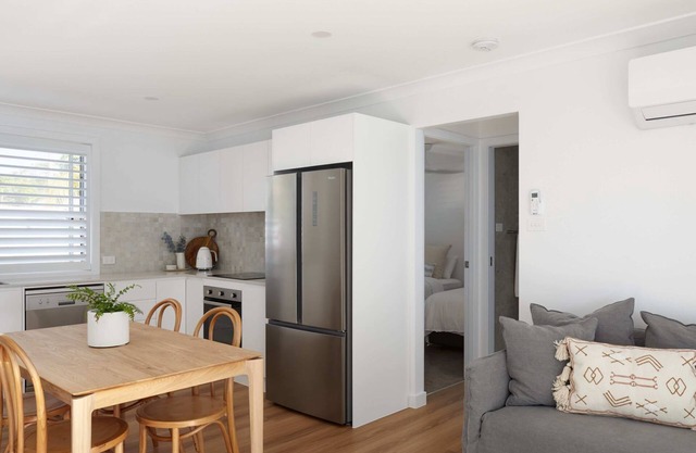 No 2 Luana - holiday townhouse