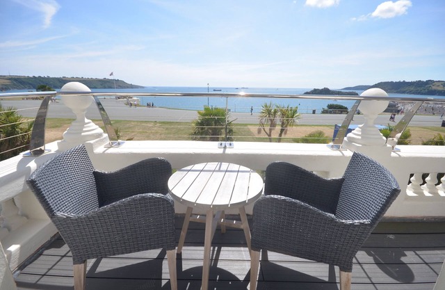 No 4 1 Elliot Terrace Grand appartement de luxe offrant une vue imprenable sur la mer, sur Hoe et Plymouth