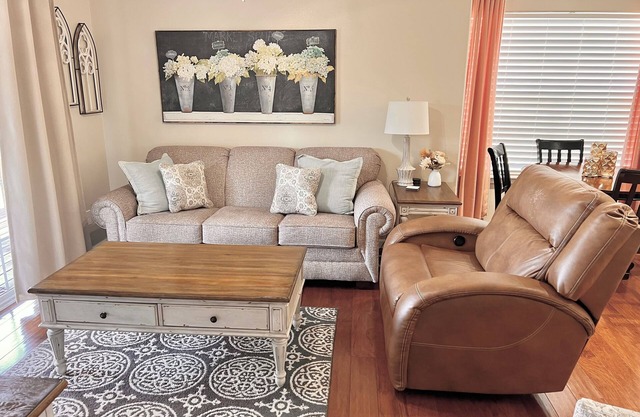 WALK-IN Condo ~ Nouvelle liste ~ King Master. Patio de 20 pieds. À côté de Silver Dollar City