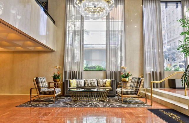 No way-stay for YOU at CLUB DONATELLO IS A FOUR-STAR, BOUTIQUE OWNERS CLUB