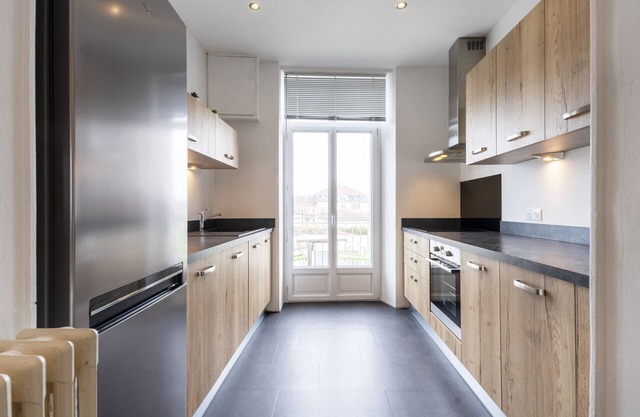 Noa : Appartement 2 chambres dans le centre ville de Vittel (Balcon et Parking gratuit)