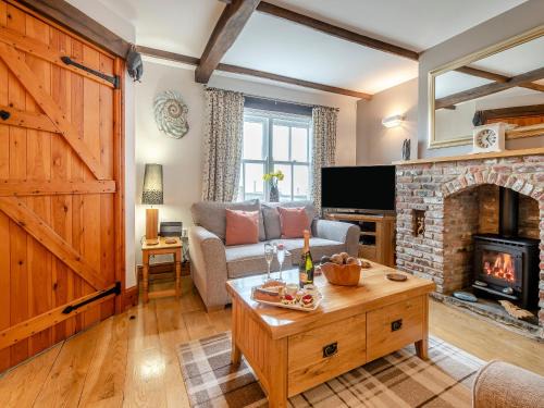 Nobles Cottage - Uk43351