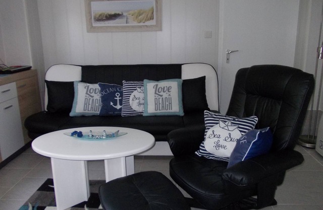 Appartement non fumeur dans le jardin flair maritime avec chaise de plage vélo WiFi