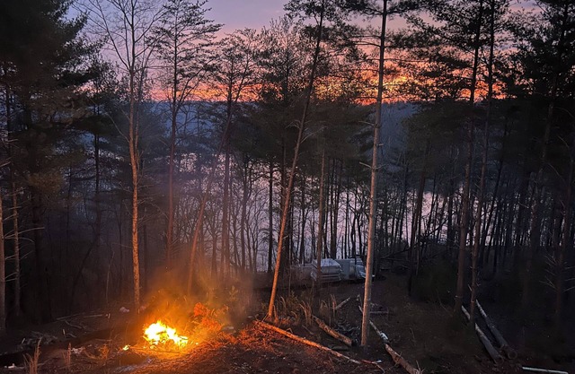 Non-smoking lake house with private beach, dock and kayaks