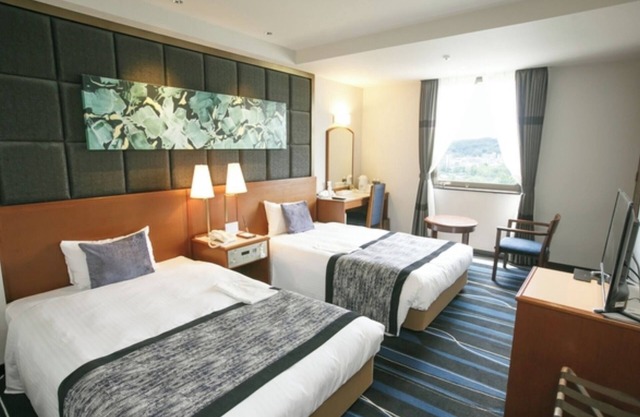 Nonsmoking 8F Twin Room Park View Free flat pa / Okayama Okayama