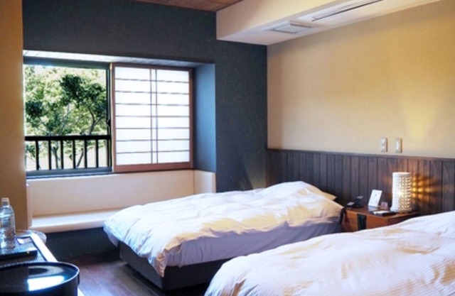 Nonsmoking Barrierfree twin room Breakfast included / Shimanto Kōchi