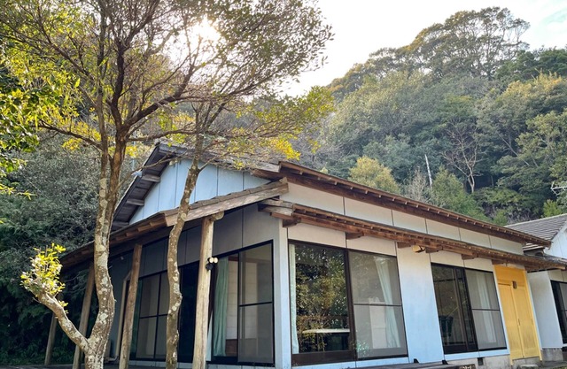 Nonsmoking Japanesestyle detached house standing next to virgin forest Building No 3 / Shimanto Kōchi