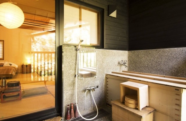Nonsmoking Special JapaneseWestern room with openair cypress bath Breakfast included / Shimanto Kōchi