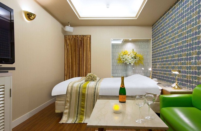 Nonsmoking Standard Room with bath and toilet / Nishinomiya Hyōgo