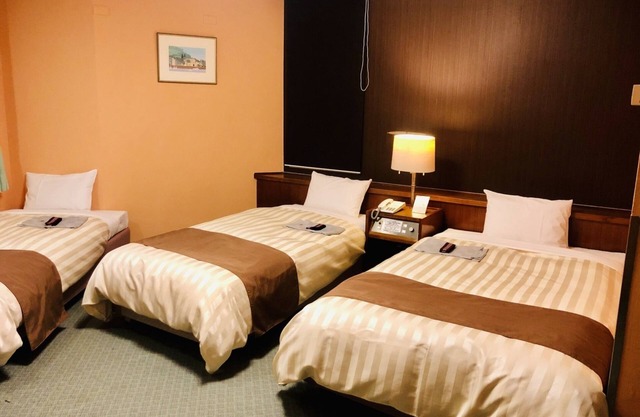 Nonsmoking triple Cross remodeling room withou / Fuji Shizuoka