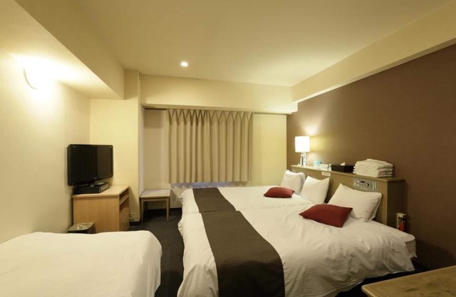 Nonsmoking triple room / Osaka Ōsaka
