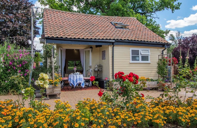 Norbank Cottage, BRESSINGHAM
