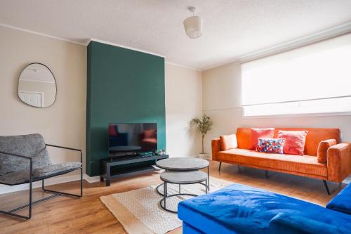 North Elgin Apartment