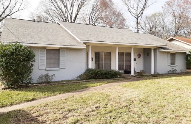 5839 North Jackson Private Palatial Pad