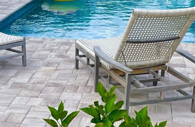 North Lakeland Heated pool