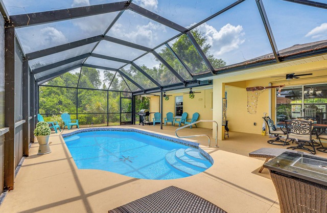 North Port Home w/ Lanai & Pool - 8 Mi to Beach!