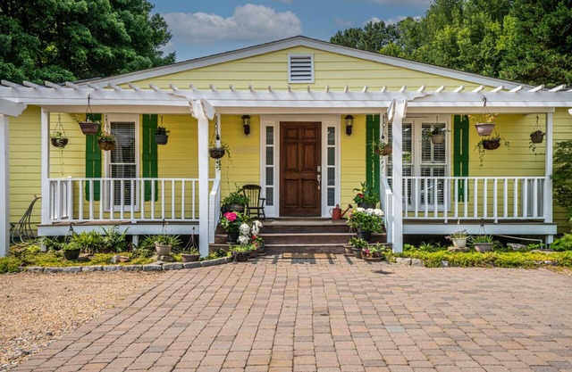 NOUVELLE LISTE: Charmante maison NE Raleigh