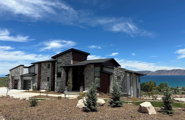 North Star Retreat Sleeps 34
