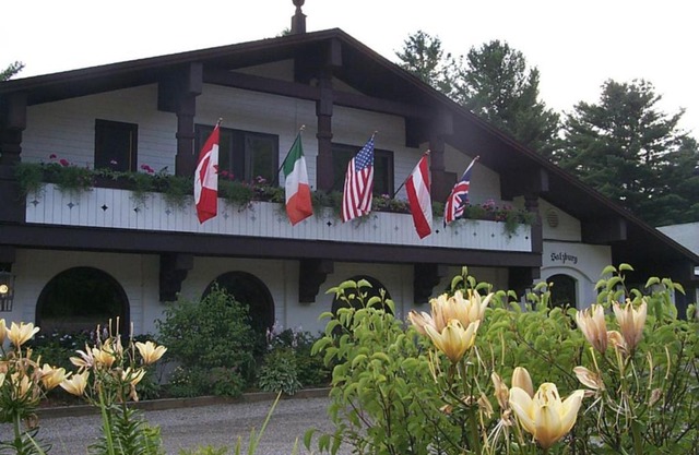 Northern Lights Lodge