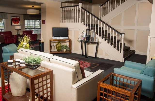 Northfield Inn, Suites & Conference Center