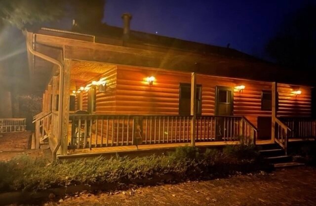 Northwoods Cabin on Cisco Chain of Lakes