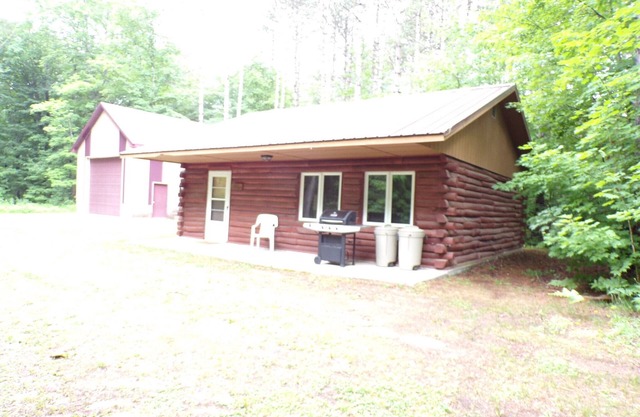 Pas 1 mais 2 cabines dans la forêt de Hiawatha