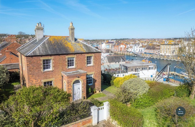 Nothe House - Exclusive home, Weymouth Harbour