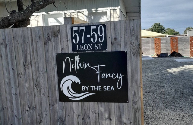 Nothin fancy by the sea.nfamily and pet friendly