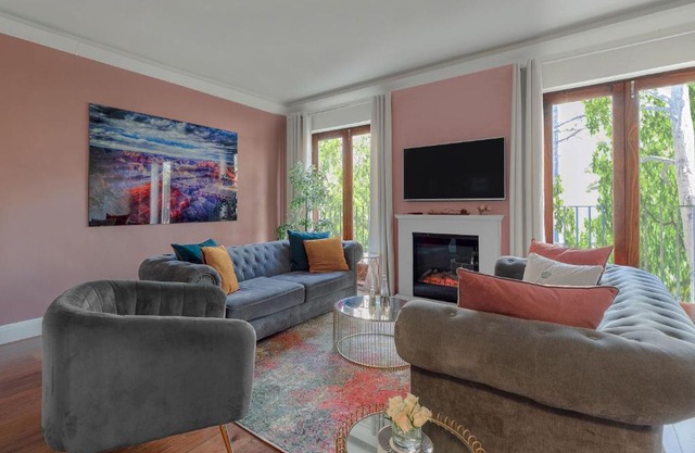 Notting Hill & Hyde Park EXCLUSIVE WEST-END SERENE DESIGNER FAMILY HOME 5Bed4bath