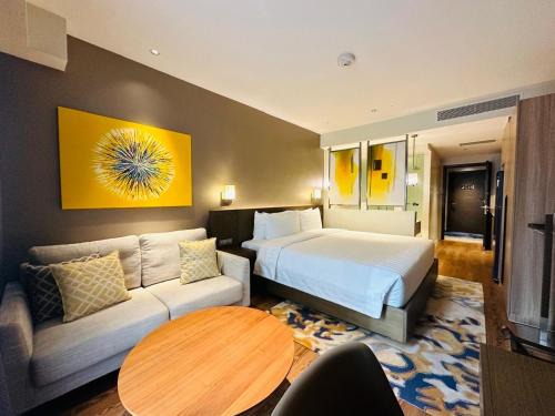 Novotel Hotel Manila Residences by MADR Excellence