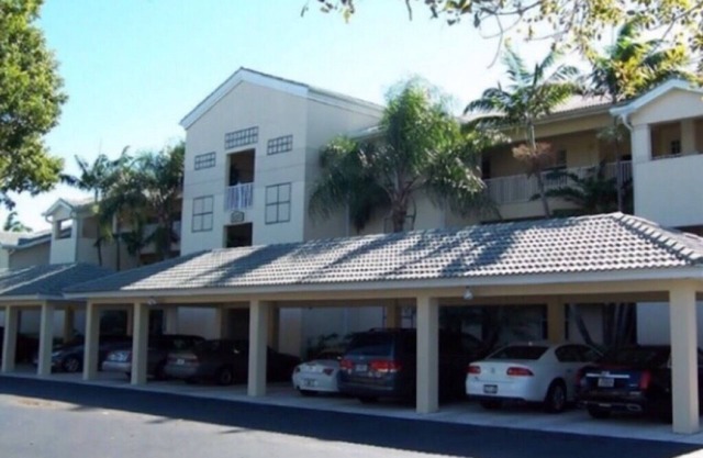 Magnifique Condo dans Legends Golf and Country Club - 2 chambres 2 salles de bain! Ne durera pas!