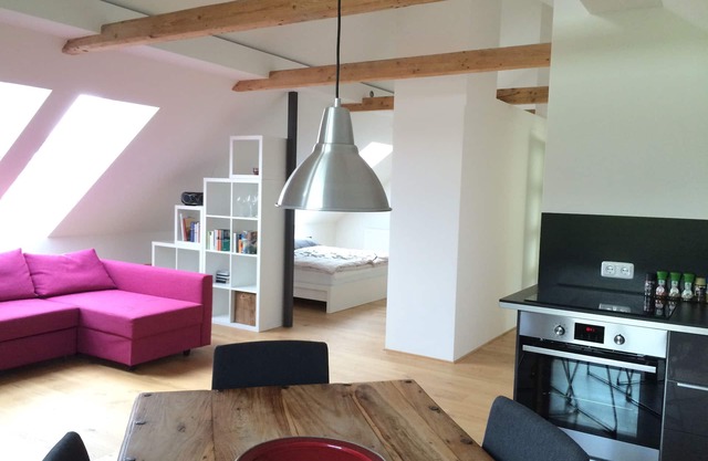 Lumineux et moderne! Appartement à Finning pour vos vacances dans la région d'Ammersee!