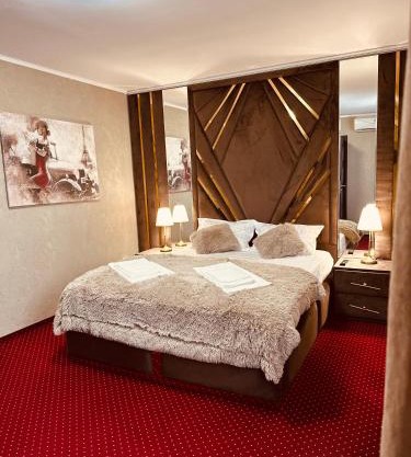 Nowad Hotel