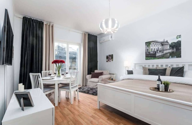Nowy Świat 35 | Air Conditioned Apartment | Center