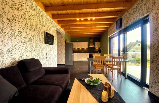Quiet vacation apartment Am Weiher in Schmidt Pets welcome