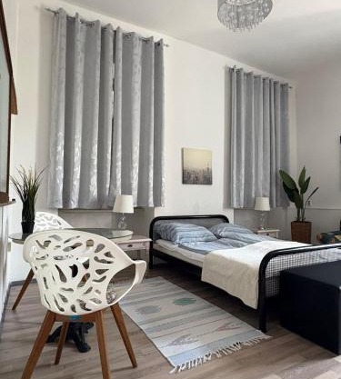 Nr 1 Gemütliches Zimmer in Zentrum mit Stadtblick WLAN EG für zwei oder Single