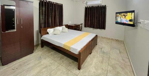 NR HEAVENZ Near Rajagiri Hospital