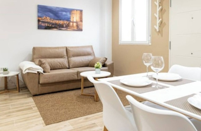 Nuevo Lolf a step away from the Roman bridge and the historic center of Córdoba.